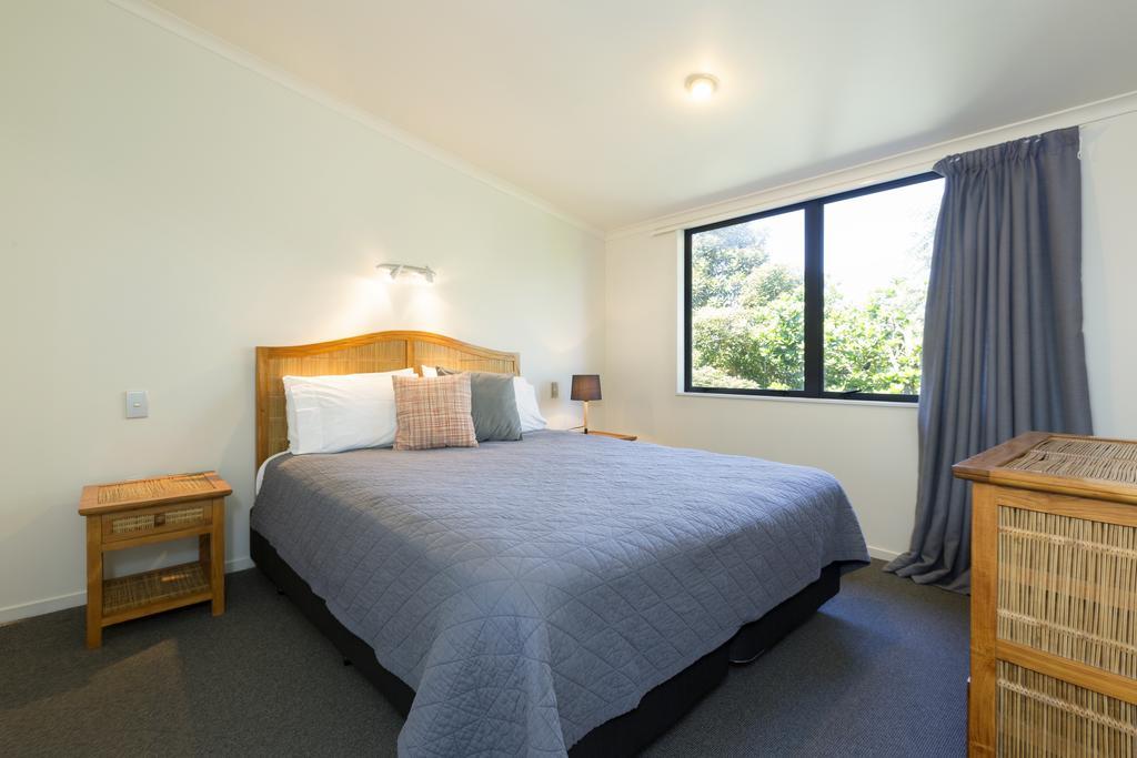 Beach House Motel Papamoa Buitenkant foto